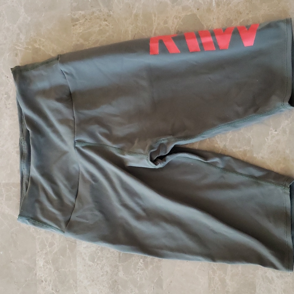 Womens ryderwear scrunch bum bike shorts in khaki green